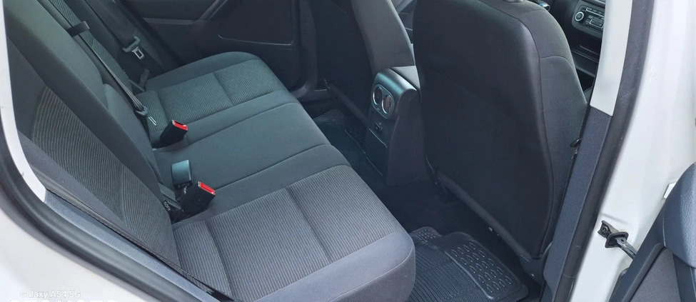 Volkswagen Tiguan cena 44999 przebieg: 180000, rok produkcji 2011 z Jawor małe 704